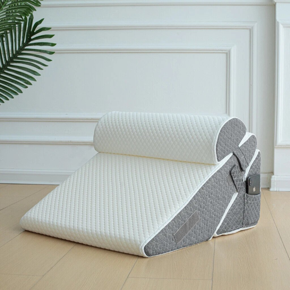 Mora Wedge Pillow