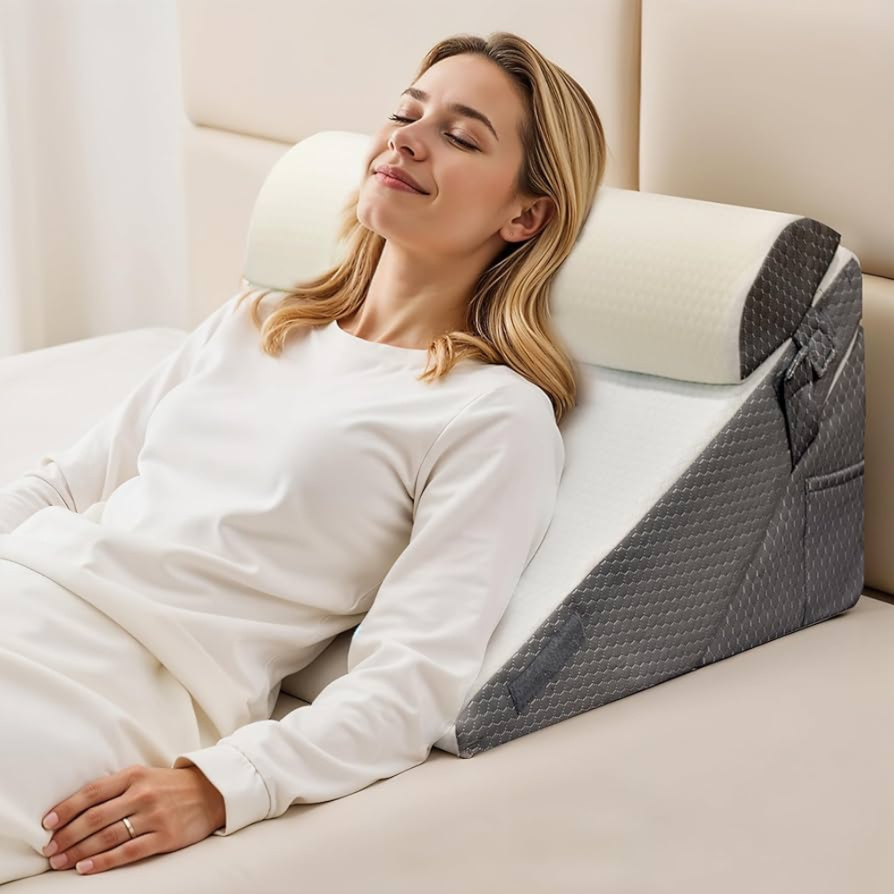 Mora Wedge Pillow